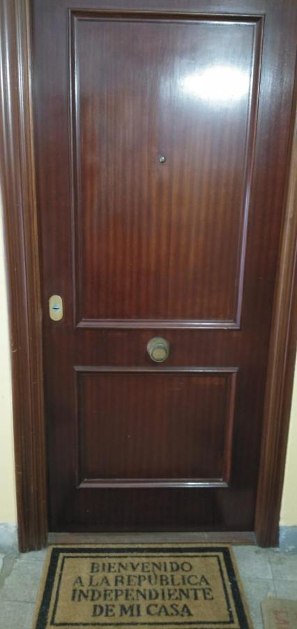New! Beautiful City Apartment סנטנדר מראה חיצוני תמונה